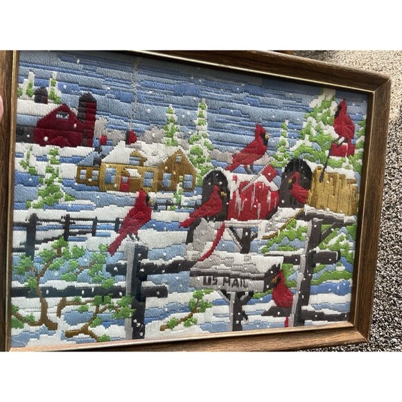 Framed Vtg Crewel Embroidery COUNTRY FARMHOUSE WINTER Red Cardinals Bird Mailbox - Picture 7 of 9